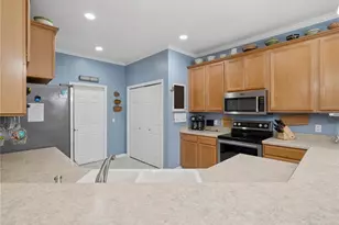 4572 Turnberry Ln, Lake Wales, FL 33859 - Photo 8