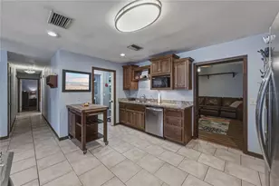 505 Maggie Cir, Winter Haven, FL 33880 - Photo 22