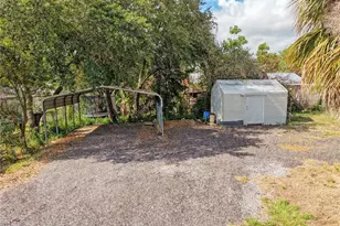 120 Chesney Blvd, Frostproof, FL 33843 - Photo 4