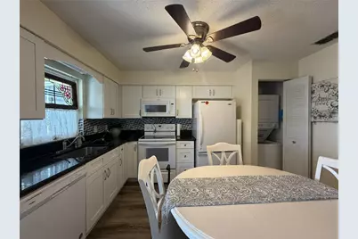 204 S Anoka Avenue, Avon Park, FL 33825 - Photo 6