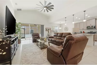 1033 Sawgrass Drive, Winter Haven, FL 33884 - Photo 8