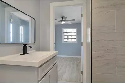 669 Avenue B NW #10, Winter Haven, FL 33881 - Photo 12