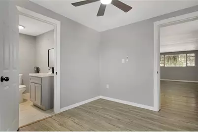 669 Avenue B NW #10, Winter Haven, FL 33881 - Photo 10