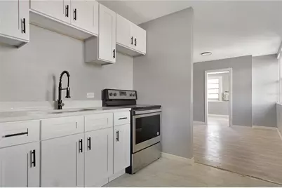 669 Avenue B NW #4, Winter Haven, FL 33881 - Photo 6