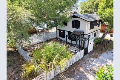 658 Avenue B NW, Winter Haven, FL 33881 - Photo 1