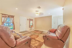 33 Pinewood Dr, Haines City, FL 33844 - Photo 8