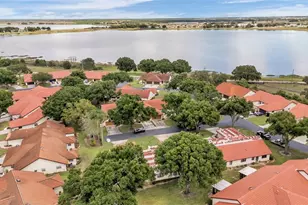2756 Del Casa Ct, Avon Park, FL 33825 - Photo 12