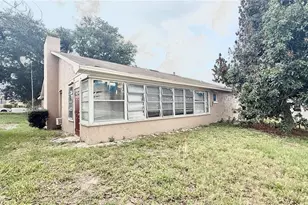 1406 Meadow Dr NE, Winter Haven, FL 33881 - Photo 8