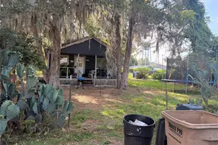 139 NE Patterson Ave, Lake City, FL 32055 - Photo 2