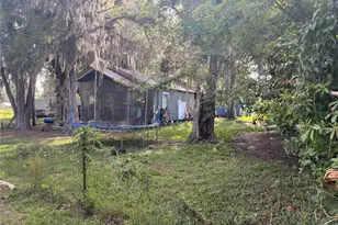 139 NE Patterson Ave, Lake City, FL 32055 - Photo 2