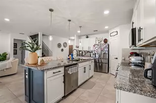1217 Michelangelo Ln, Winter Haven, FL 33884 - Photo 4