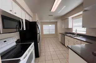2005 N Lake Eloise Dr, Winter Haven, FL 33884 - Photo 4