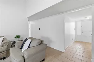 804 Centerwood Ct, Brandon, FL 33511 - Photo 18