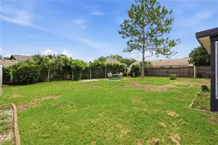804 Centerwood Ct, Brandon, FL 33511 - Photo 28