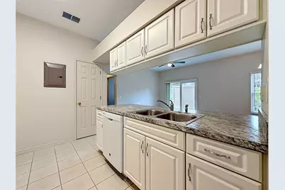 704 Eagle Pond Drive #704, Winter Haven, FL 33884 - Photo 12