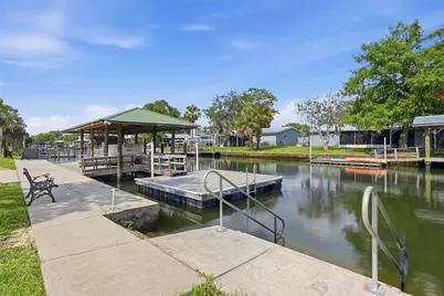 1401 SE Paradise Avenue, Crystal River, FL 34429 - Photo 22