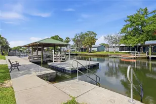1401 SE Paradise Ave, Crystal River, FL 34429 - Photo 22