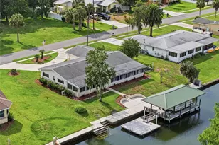 1401 SE Paradise Ave, Crystal River, FL 34429 - Photo 14