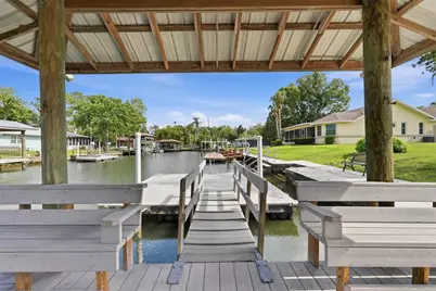 1401 SE Paradise Avenue, Crystal River, FL 34429 - Photo 34