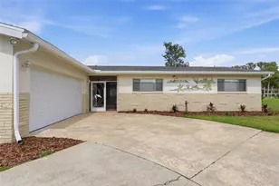 1401 SE Paradise Ave, Crystal River, FL 34429 - Photo 2