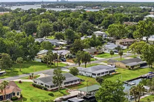 1401 SE Paradise Ave, Crystal River, FL 34429 - Photo 16