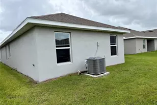 2108 Cartgate Ln, Winter Haven, FL 33884 - Photo 8