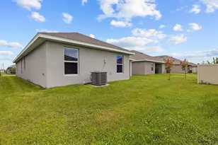 2108 Cartgate Ln, Winter Haven, FL 33884 - Photo 4