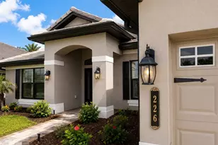 226 Lake Vista Dr, Auburndale, FL 33823 - Photo 2