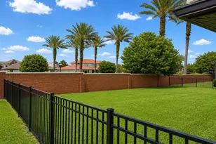 226 Lake Vista Dr, Auburndale, FL 33823 - Photo 4