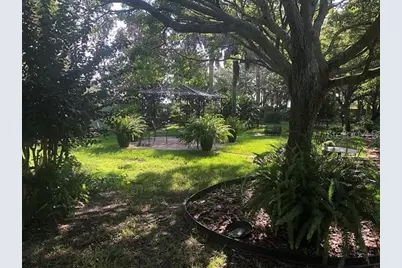 404 Ridgewood Avenue, Dundee, FL 33838 - Photo 2