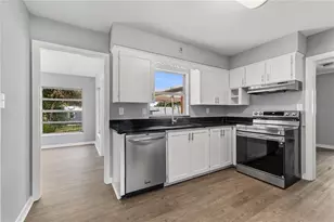 6 Golfview Cir NE, Winter Haven, FL 33881 - Photo 6