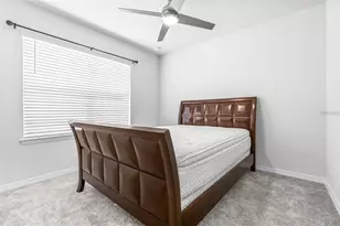 1050 Michelangelo Ln, Winter Haven, FL 33884 - Photo 12