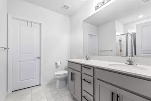 1050 Michelangelo Ln, Winter Haven, FL 33884 - Photo 18