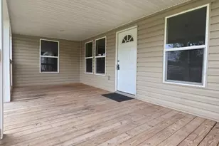 6220 Pinewood Dr, Fort Meade, FL 33841 - Photo 2