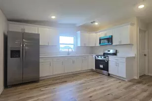 6220 Pinewood Dr, Fort Meade, FL 33841 - Photo 8