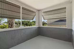 205 W Maple St, Davenport, FL 33837 - Photo 6