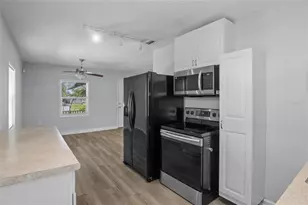 205 W Maple St, Davenport, FL 33837 - Photo 12