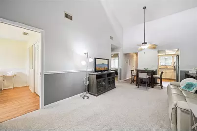2600 Lucerne Park Road #521, Winter Haven, FL 33881 - Photo 4