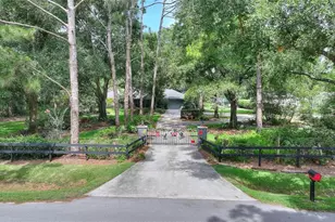 7 Lake Arrowhead Dr, Winter Haven, FL 33880 - Photo 4