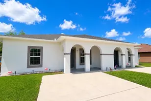 828 Abbeville Ct, Kissimmee, FL 34759 - Photo 1