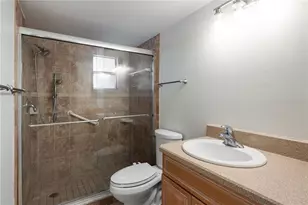 1408 Magellan Cir, Orlando, FL 32818 - Photo 40