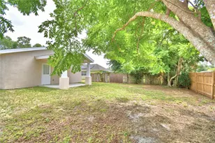 2456 Bates Ave SW, Winter Haven, FL 33881 - Photo 32