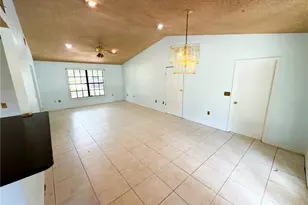 415 3rd St W, Zolfo Springs, FL 33890 - Photo 10