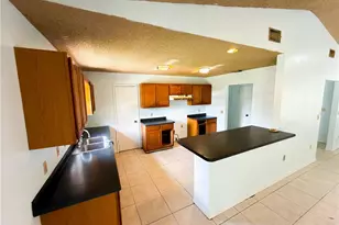 415 3rd St W, Zolfo Springs, FL 33890 - Photo 6