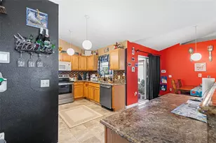5872 Royal Hills Cir, Winter Haven, FL 33881 - Photo 8