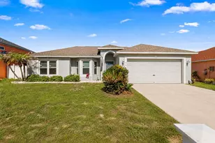 5872 Royal Hills Cir, Winter Haven, FL 33881 - Photo 2