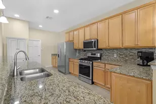 5553 Hogan Ln, Winter Haven, FL 33884 - Photo 12