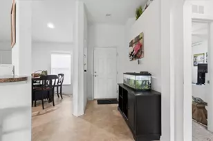 180 Solis Dr, Winter Haven, FL 33880 - Photo 4