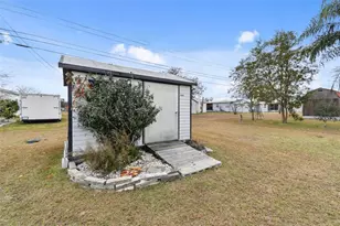 313 Monroe Dr, Lakeland, FL 33809 - Photo 36