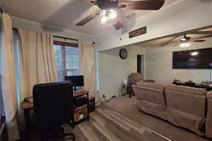 124 E F St, Frostproof, FL 33843 - Photo 8